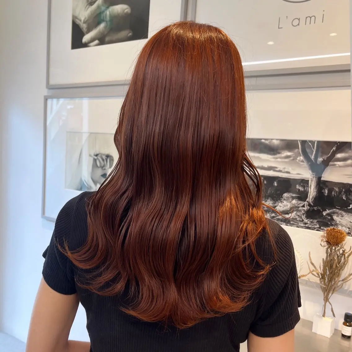 セミロング カラー ベージュカラー ブラウンカラー オレンジ オレンジベージュ オレンジブラウン ヘアカラー トリートメント ヘッドスパ ヘアセット カジュアルを女っぽく 𝗮𝘆𝗮𝗰𝗼のヘアスタイル
