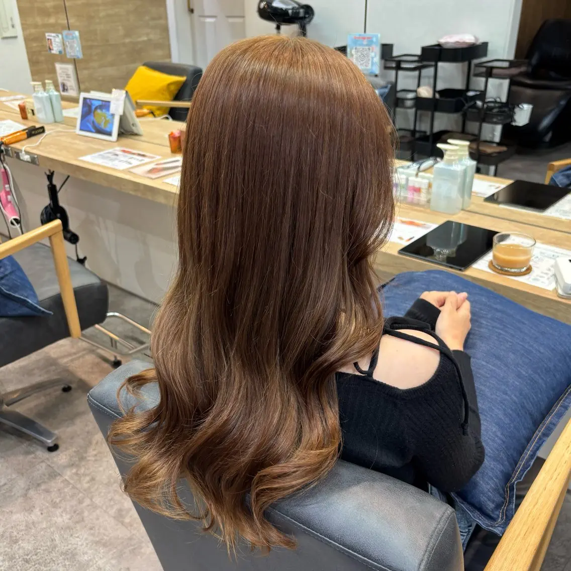 カラー ベージュカラー ブリーチ ブラウンカラー ブラウンベージュ 透明感カラー ヘアカラー 銀座：似合わせカラー オリーブ🫒アレンジのヘアスタイル
