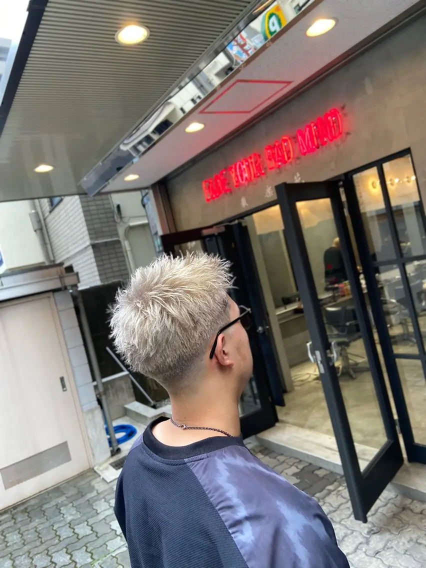 ショート カラー メンズ フェードカット マッシュ メンズパーマ メンズショート スキンフェード カット ヘアカラー トリートメント 💈圧倒的メンズ特化 DAITO💈のヘアスタイル