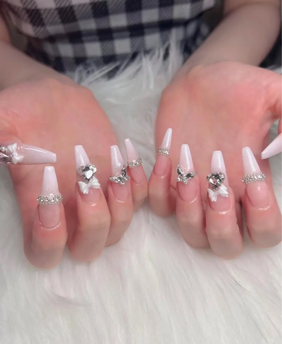 ネイル ハンドネイル Swan Nail Salonのネイルデザイン