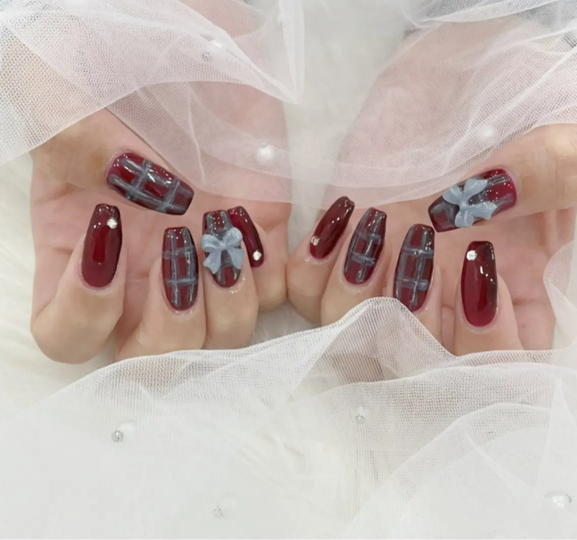 ネイル 長さ出し フットネイル ジェルネイル 韓国ネイル マグネットネイル #Amin nail salonのネイルデザイン