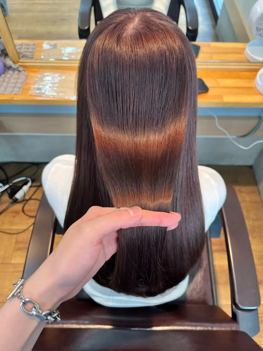 ロング カラー ダブルカラー インナーカラー 髪質改善 🫧ハイトーン/ ブリーチ🫧白石航汰のヘアスタイル