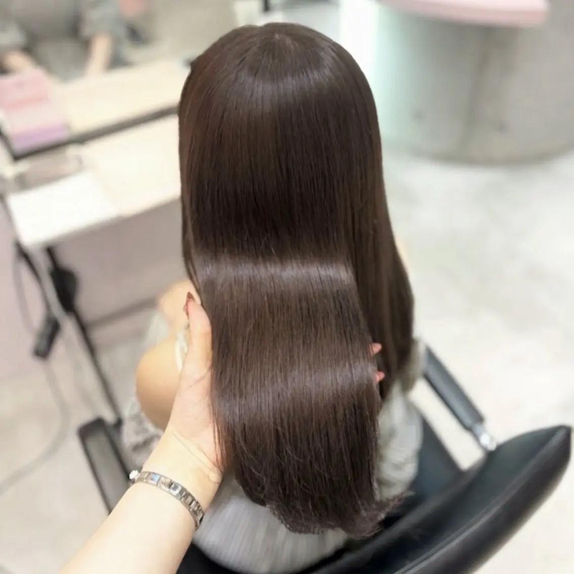 ロング カラー 透明感カラー ミント 髪質改善 ヘアカラー 透明感/艶カラー 💘Hanaのヘアスタイル