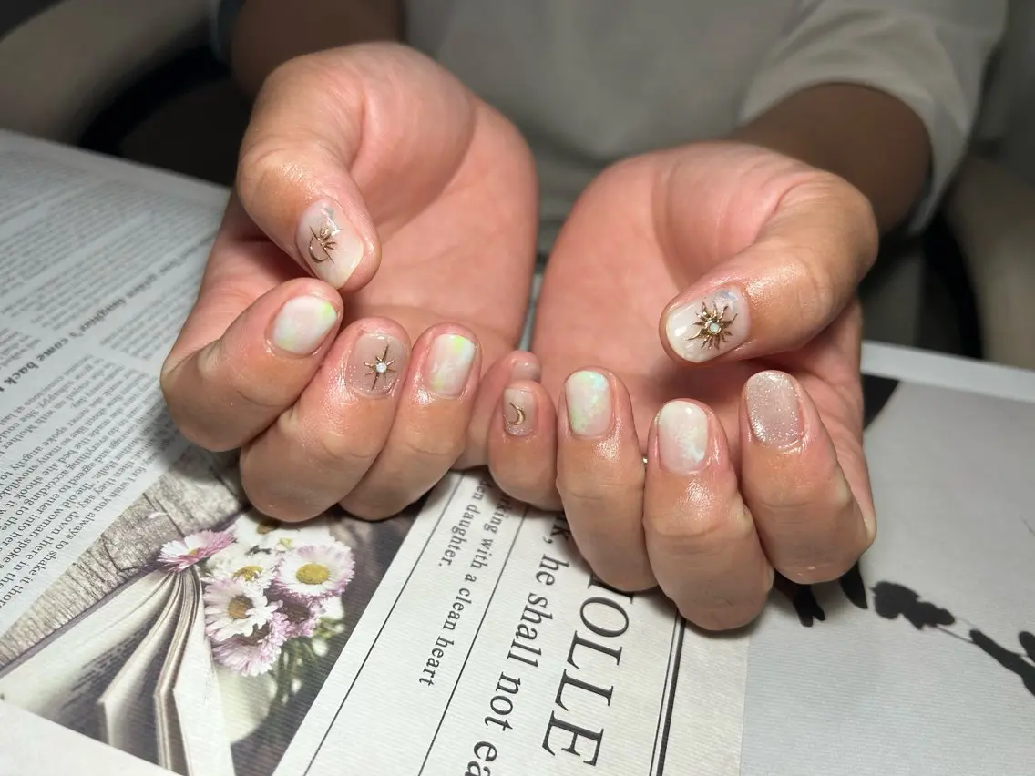 ネイル ハンドネイル nailroom‪ sb‪‪𓈒𓂂𓏸のネイルデザイン