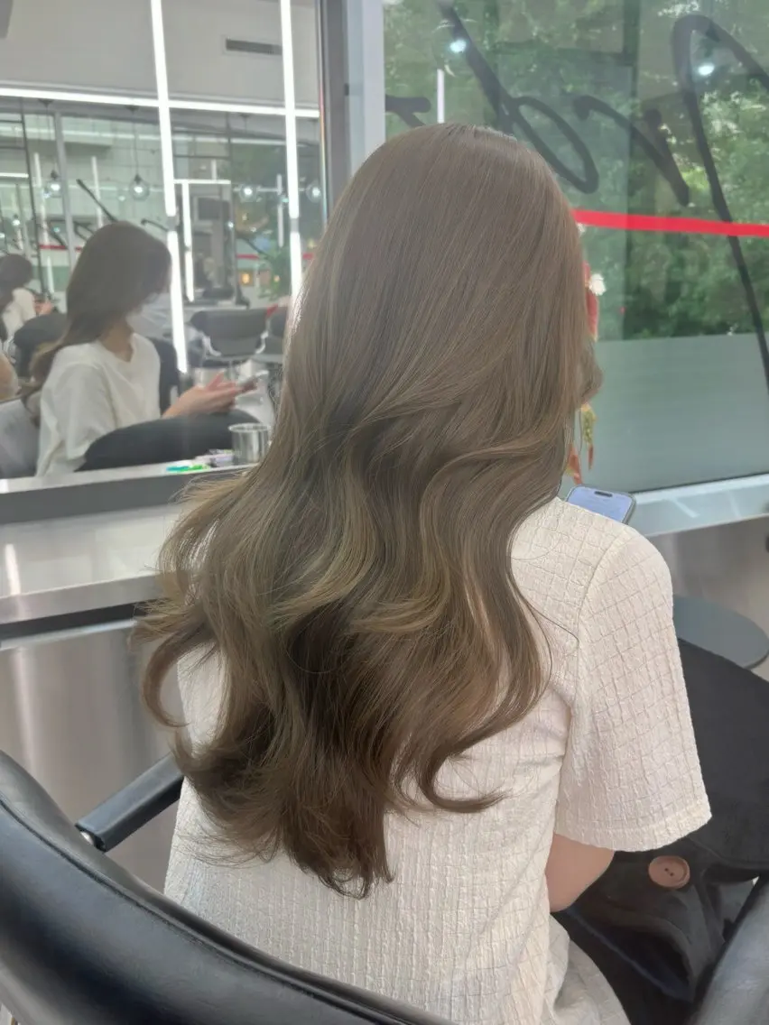 ロング カラー 心斎橋/ブリーチなし 髪質改善/レイヤーのヘアスタイル