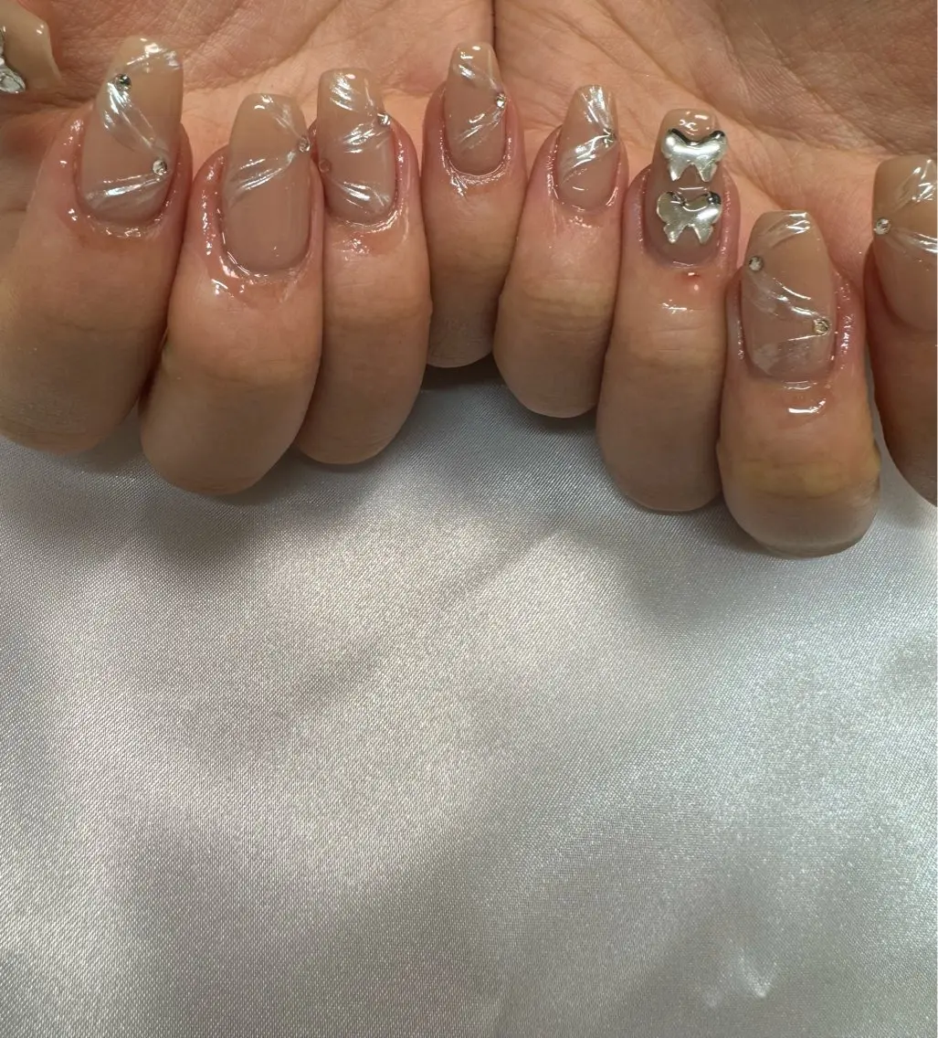 ネイル アートネイル フレンチネイル 韓国ネイル マグネットネイル 持ち込み MH_ Nailのネイルデザイン