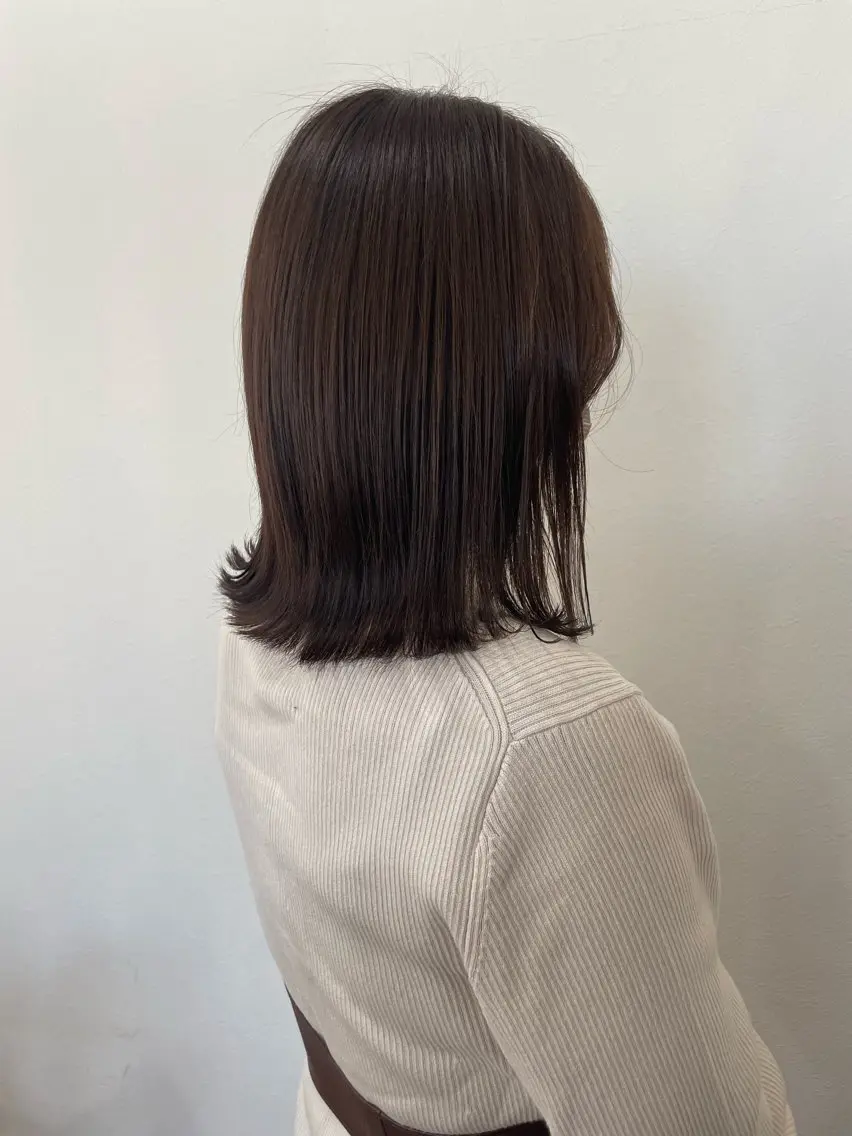 ミディアム カラー ブラウンカラー カット トリートメント 川元 汐音のヘアスタイル