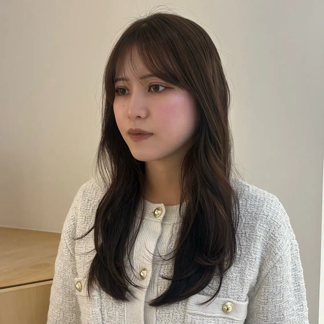 ロング 蓑輪璃央 ショートカットのヘアスタイル