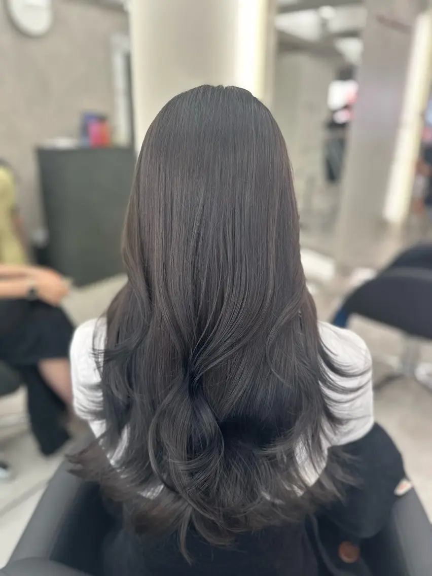 ロング カラー ブリーチ ダブルカラー ブリーチなしカラー 顔まわりレイヤー 顔周りカット ヘアカラー トリートメント 田之上千尋/透明感 ブリーチなし/韓国風のヘアスタイル