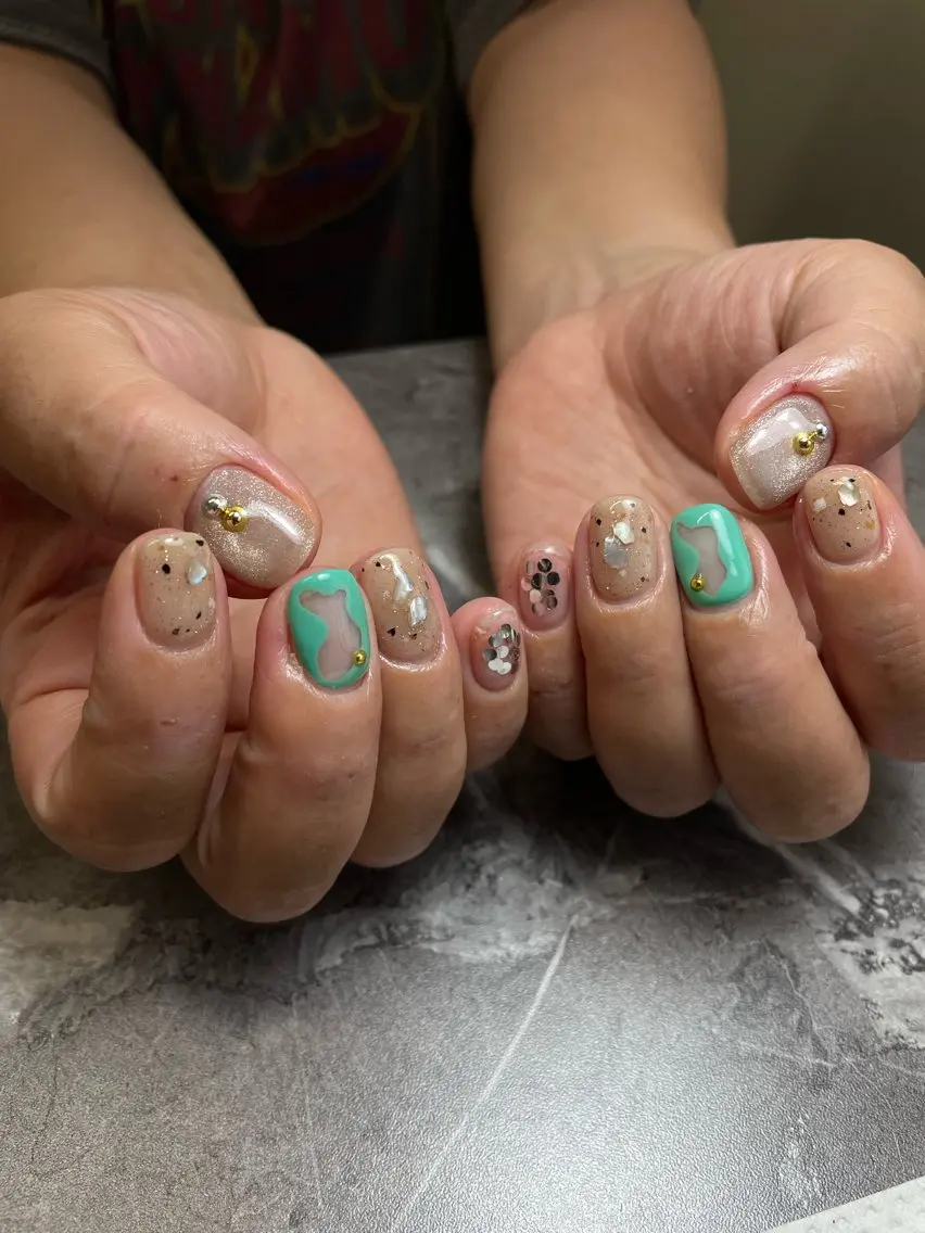 ネイル ハンドネイル nail salon 3🌞越谷のネイルデザイン