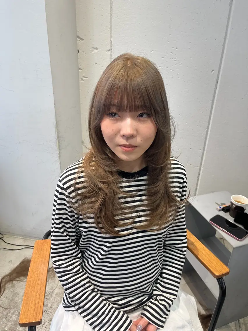 セミロング カラー Koyuki/抜け感 レイヤー/似合わせのヘアスタイル