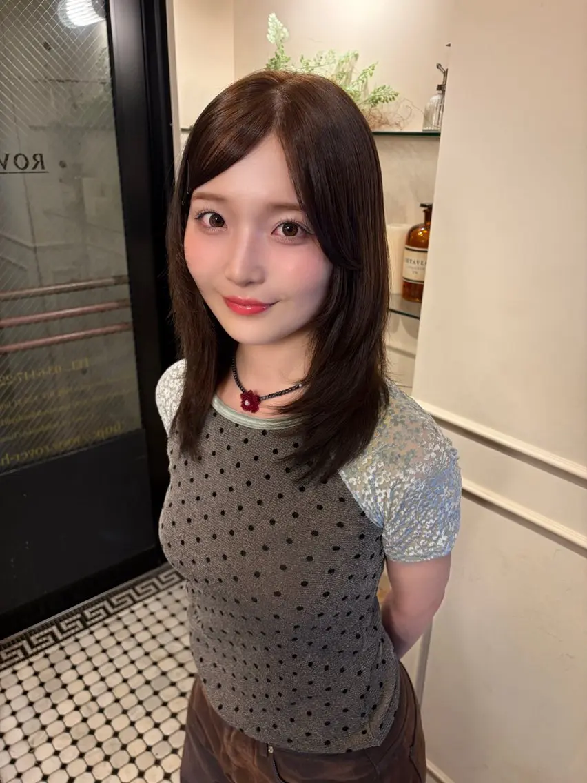 セミロング ヘアカラー 美咲🤎 /艶カラー /ハイライトカラーのヘアスタイル