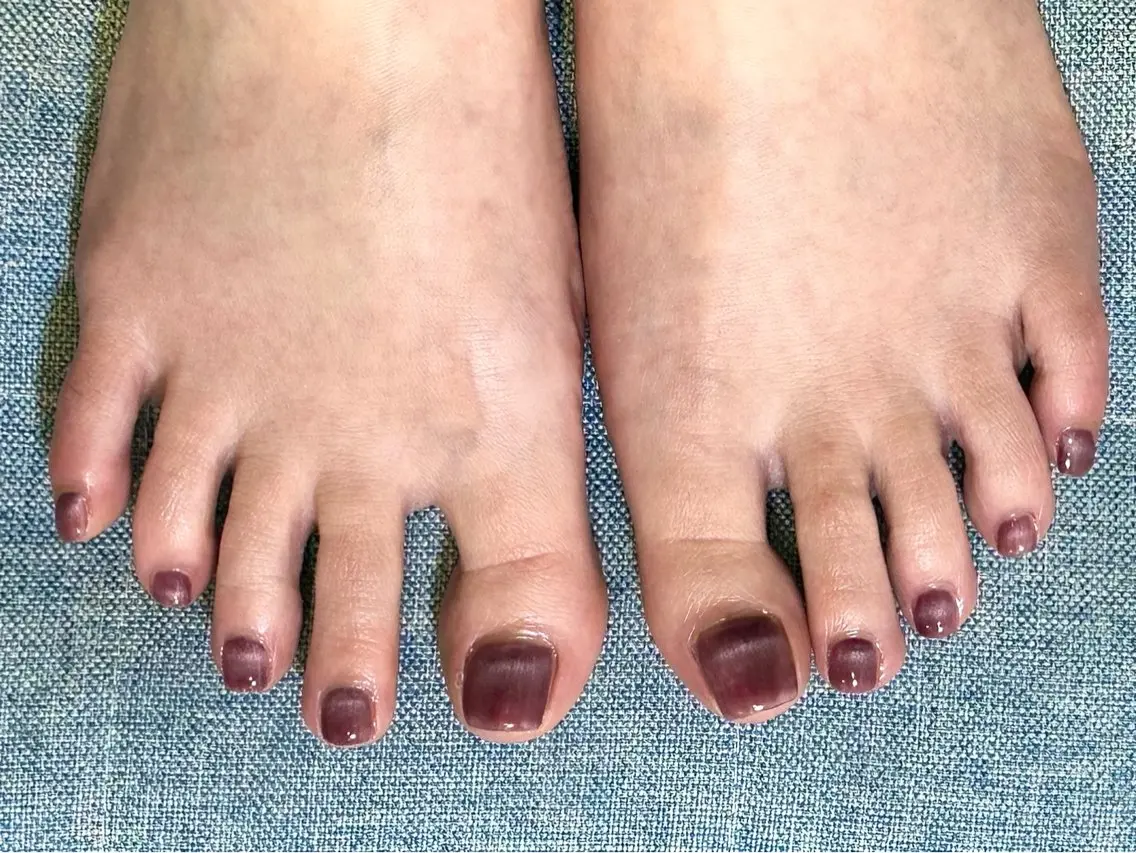 ネイル フットネイル Sunny.Roa nail💅のネイルデザイン