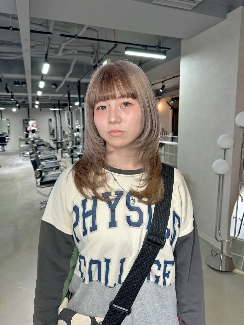 ミディアム ケアカラー ボブ 髪質改善 韓国風ヘア レイヤーカット ヘアカラー トリートメント 心斎橋 韓国レイヤ ー指名No.1renのヘアスタイル