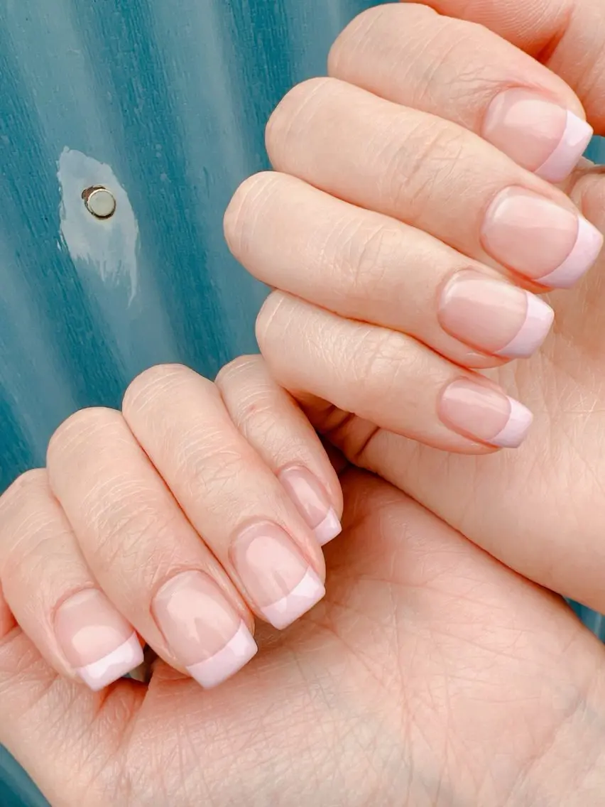 ネイル フレンチネイル Nail Space Fleuri+のネイルデザイン