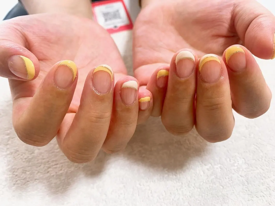 ネイル オーロラネイル フラワーネイル フットネイル フレンチネイル ジェルネイル ハンドネイル mogunail &blowのネイルデザイン