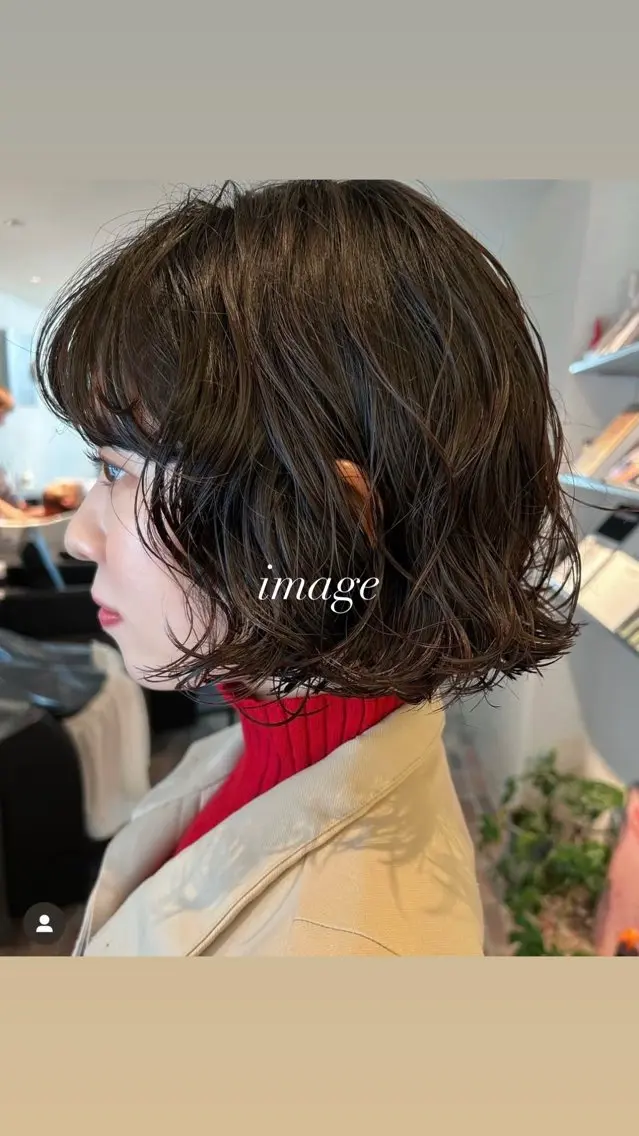 ショート パーマ 椋 愛穂のヘアスタイル
