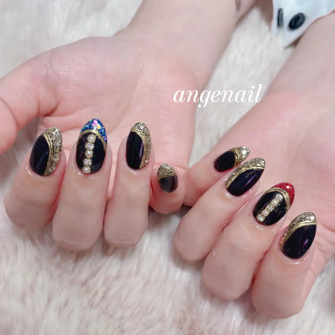 ネイル ハンドネイル オーナーネイリスト MAKIのネイルデザイン