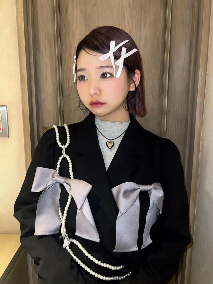 ミディアム カラー ヘアアレンジ ミストバング デザインカラー  フェイスフレーミング ヘアカラー ハイトーン/ピンク カラー/めい🎀のヘアスタイル