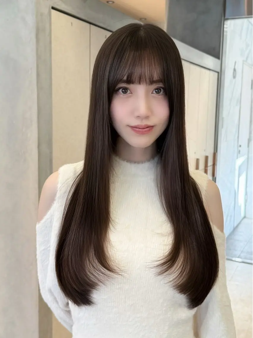 ロング カット ヘアカラー トリートメント 小久保美空/縮毛矯正 ミディアム/レイヤーのヘアスタイル