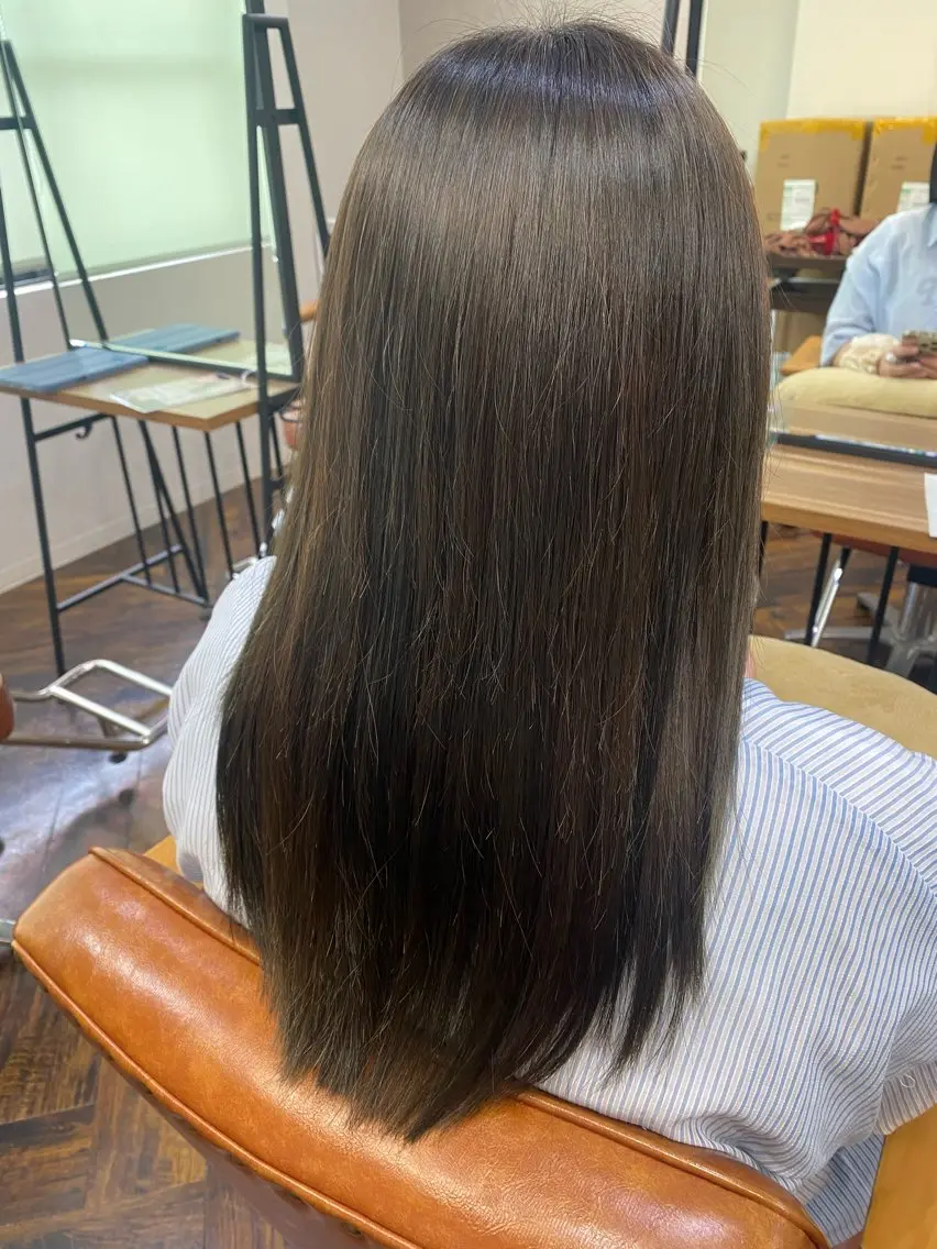 ロング カラー ベージュカラー オリーブベージュ 💛透明感カラー✩⡱ nanakoのヘアスタイル