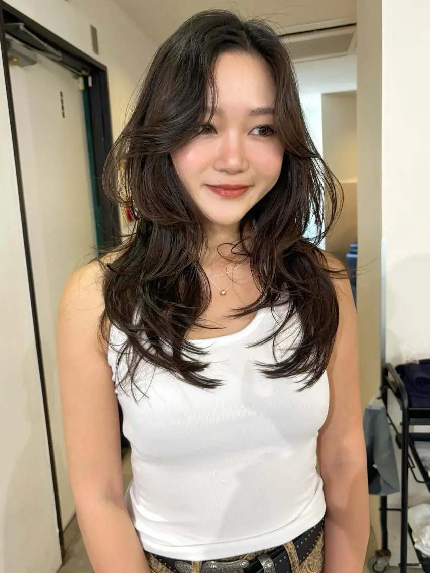 ロング カラー カット ヘアカラー mizuki/ピンク ベージュ.レイヤーのヘアスタイル