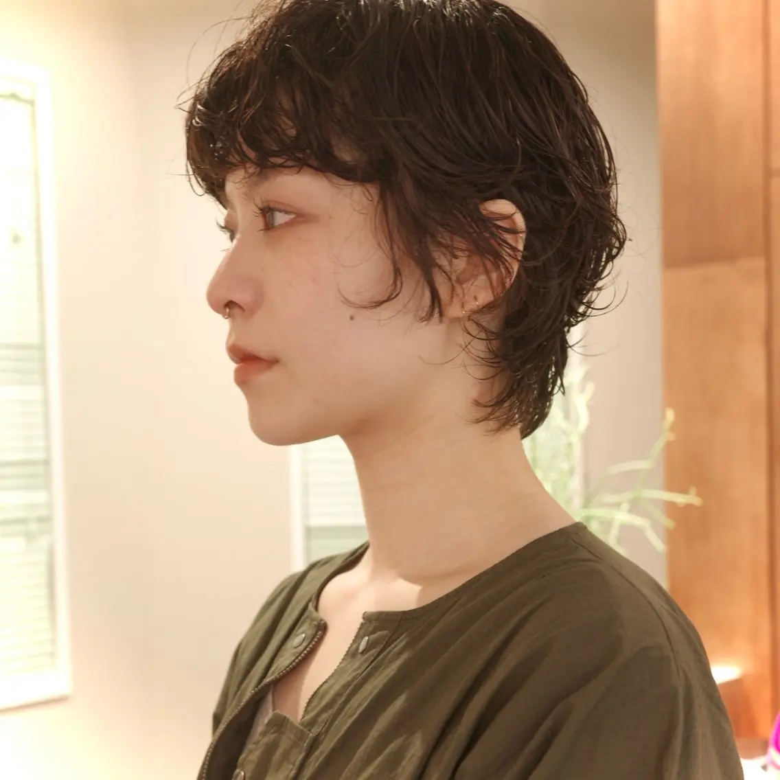 ショート パーマ ショートヘア ニュアンスパーマ ニュアンスパーマ🪿 透明感カラー岩波ゆいのヘアスタイル