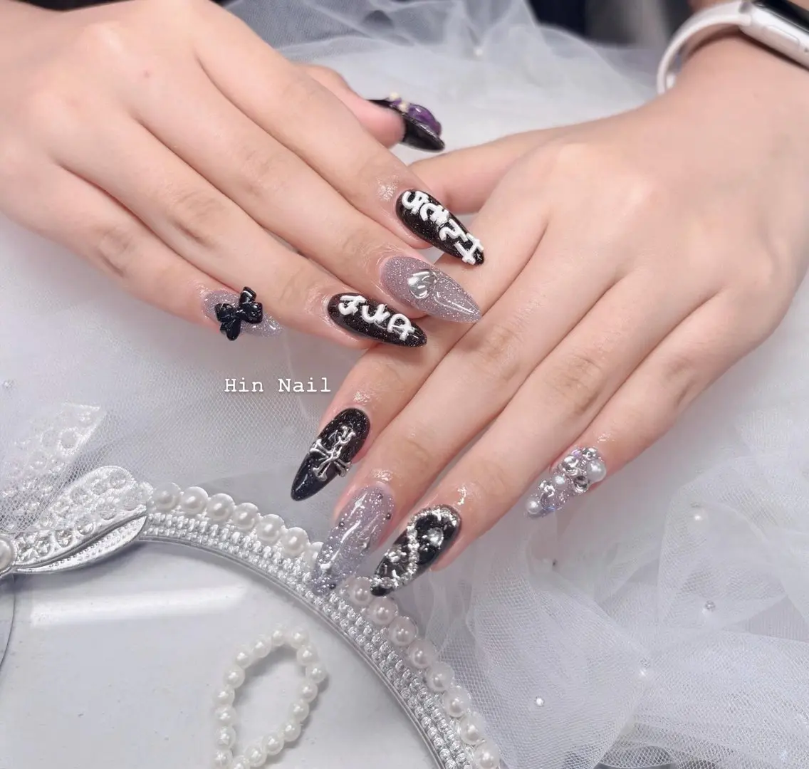 ネイル ハンドネイル HIN NAILのネイルデザイン