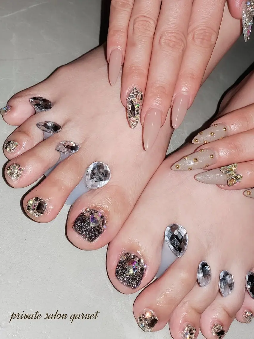 ネイル フットネイル Garnet nailのネイルデザイン