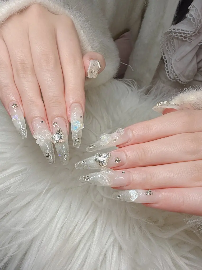 ネイル Lee Nailsのネイルデザイン