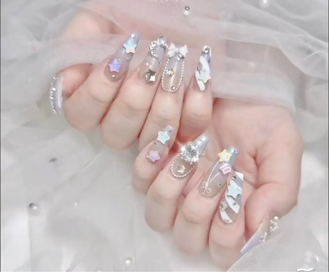 ネイル オーロラネイル フットネイル フレンチネイル ジェルネイル ガーリー ハンドネイル ╹◡╹MimoEye lash🌻Nailのマツエク・マツパデザイン