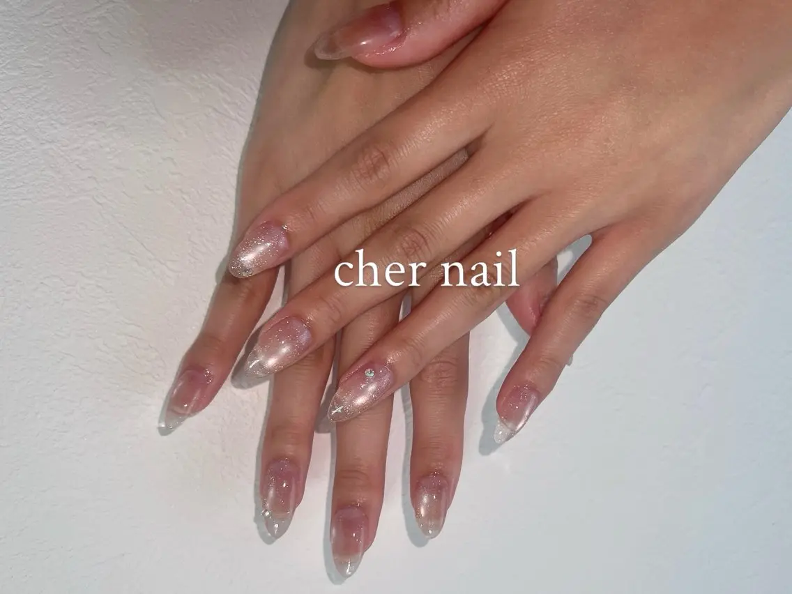 ネイル ハンドネイル cher loydのネイルデザイン