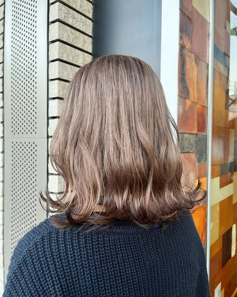 ミディアム カラー i sのヘアスタイル
