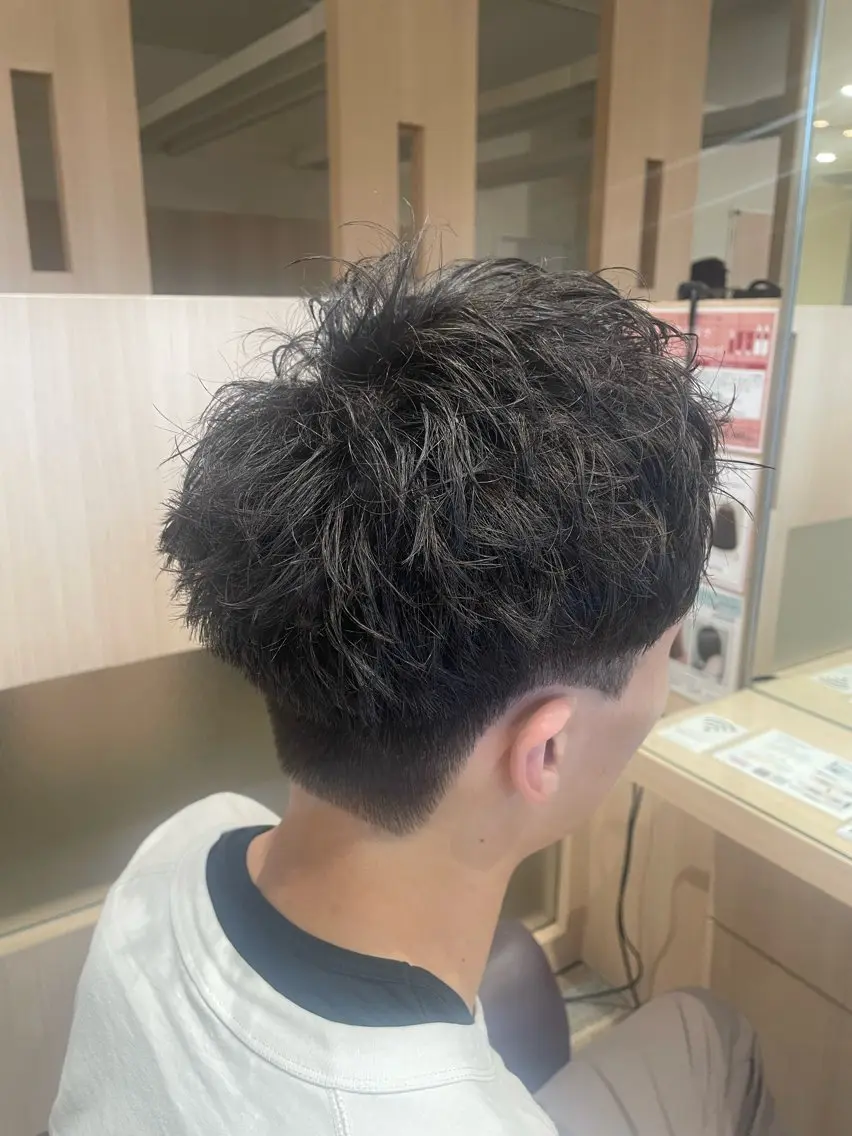 メンズ 小林 純一郎のヘアスタイル