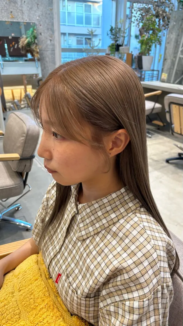 ロング 顔周りカット TEMIL HAIR 彩香のヘアスタイル