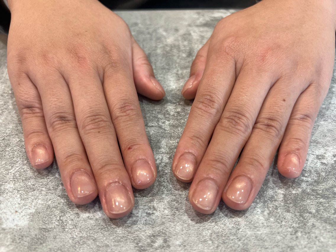 ネイル マグネットネイル マグネットワンカラー オフィスネイル ワンカラーネイル シンプルネイル Ne.nail Miyabiのネイルデザイン