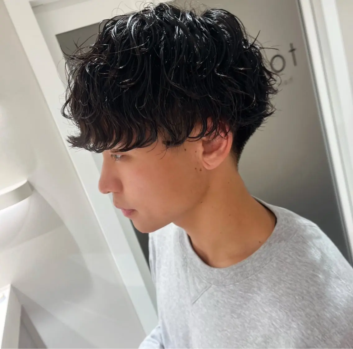 ミディアム パーマ メンズ カット パーマ トリートメント 浜野 真貴のヘアスタイル