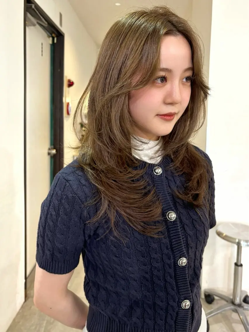 ロング カラー ブリーチ ブリーチなしカラー カット ヘアカラー mizuki/ピンク ベージュ.レイヤーのヘアスタイル