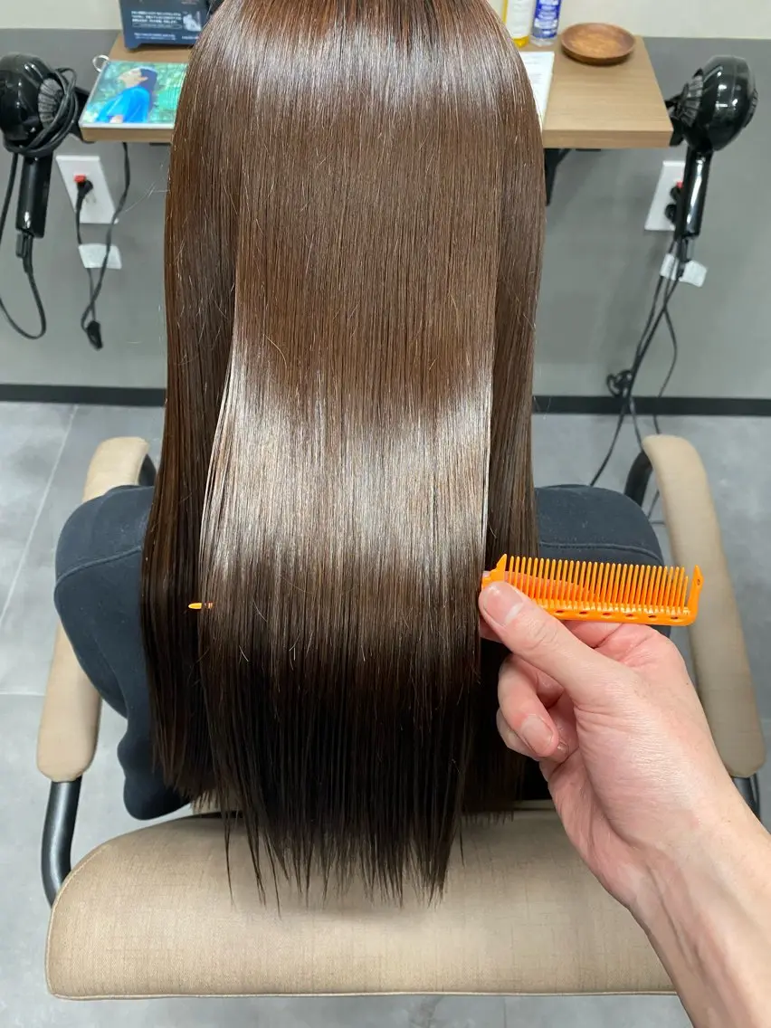 セミロング TELA HAIR 宮川悠斗のヘアスタイル