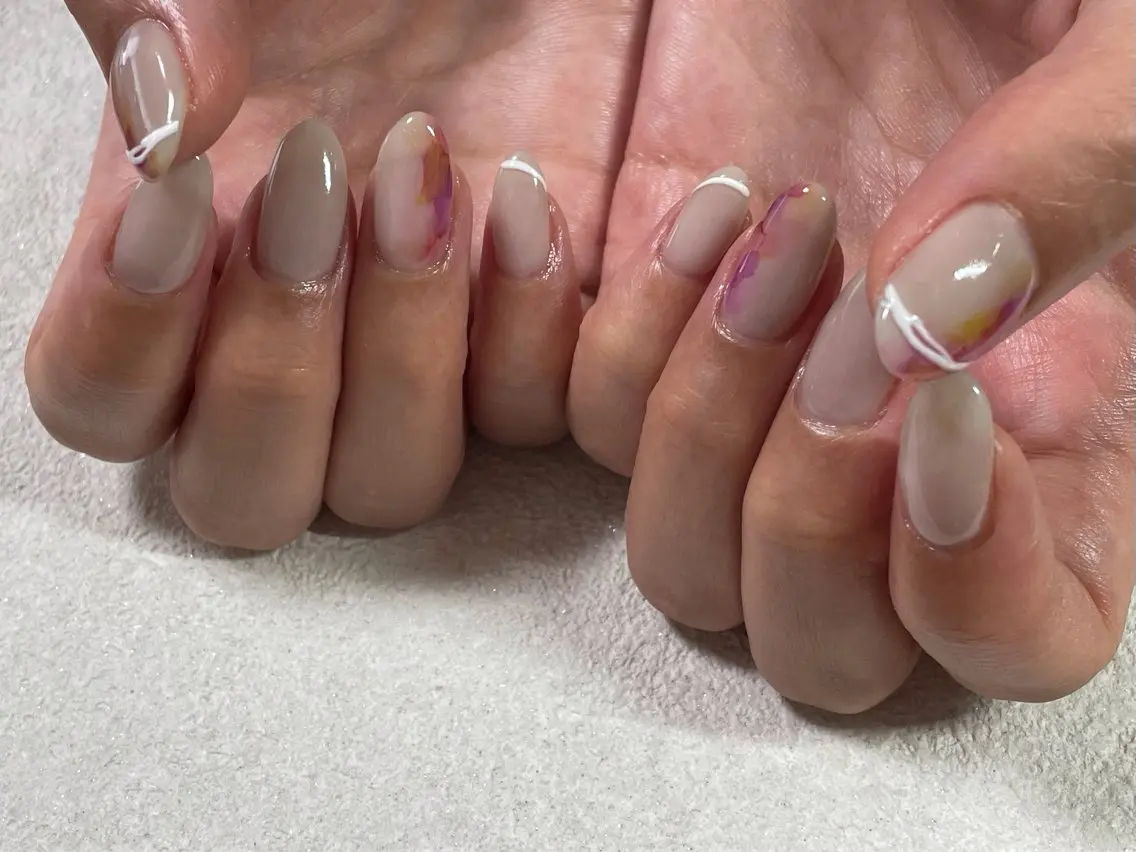 ネイル オーロラネイル フットネイル フレンチネイル ジェルネイル 韓国ネイル ハンドネイル kiki nail &brow二子玉川のネイルデザイン