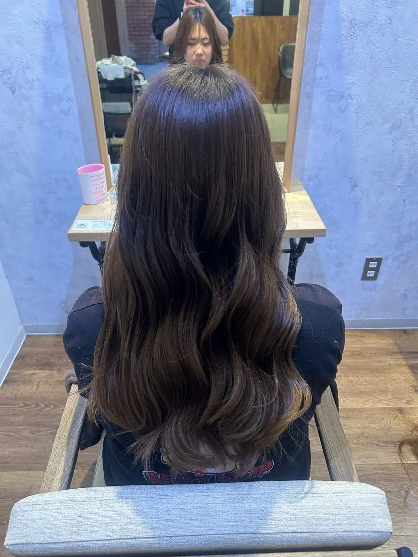 ロング カット 尾崎 恭子のヘアスタイル