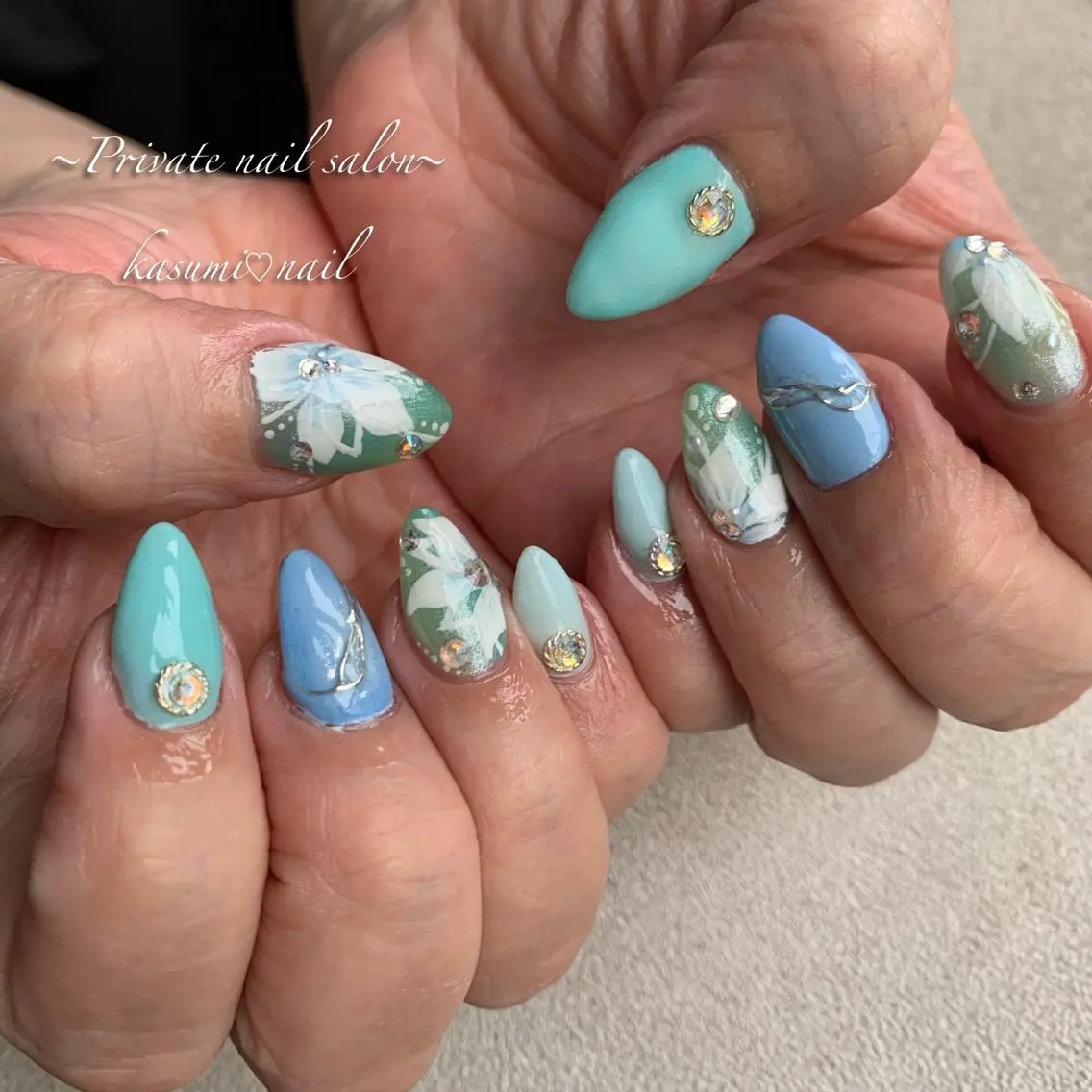 ネイル ラメ(グリッター) マグネットネイル ミラーネイル ニュアンスネイル 冬ネイル KASUMI♡ Nailのネイルデザイン