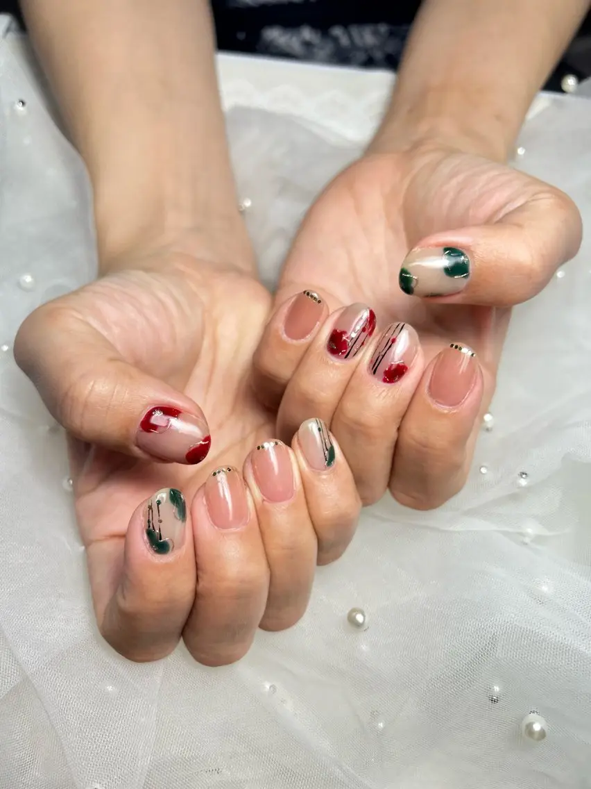 ネイル ハンドネイル フットネイル ✴︎ Delightのネイルデザイン