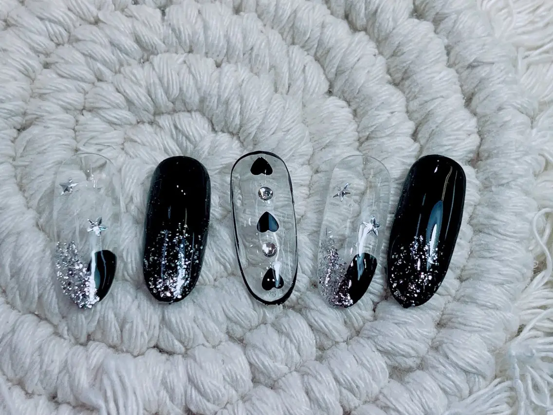 ネイル ハンドネイル 💅ネイル✨ プリンセスのネイルデザイン