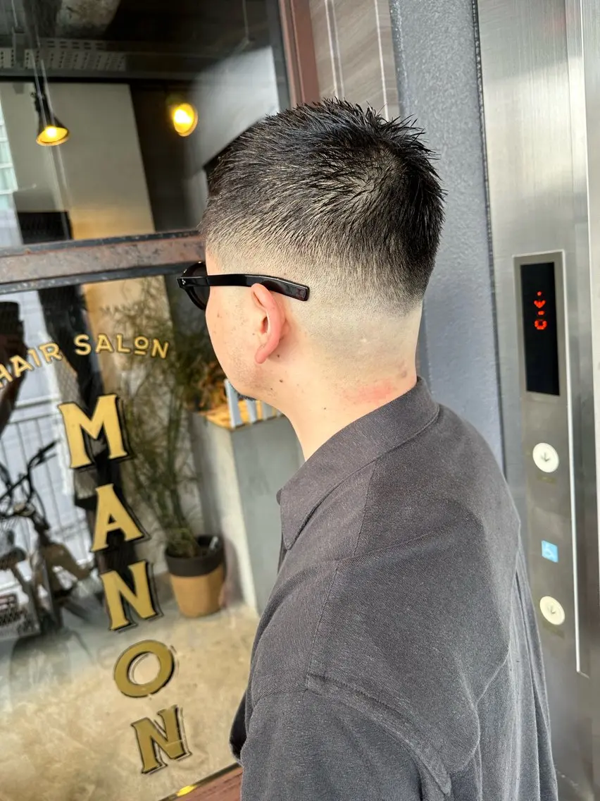 ショート メンズ フェードカット カット 俵 知広のヘアスタイル