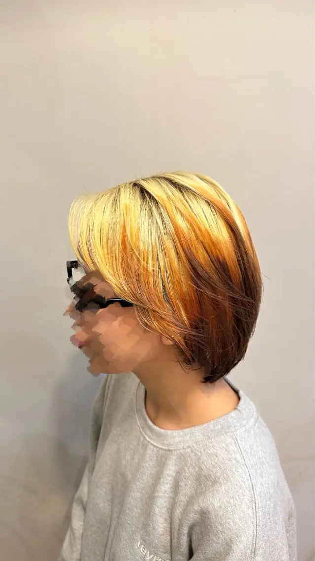 カラー 小林 優斗のヘアスタイル