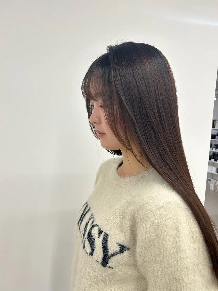 ロング 縮毛矯正 鍛治 美月稀のヘアスタイル