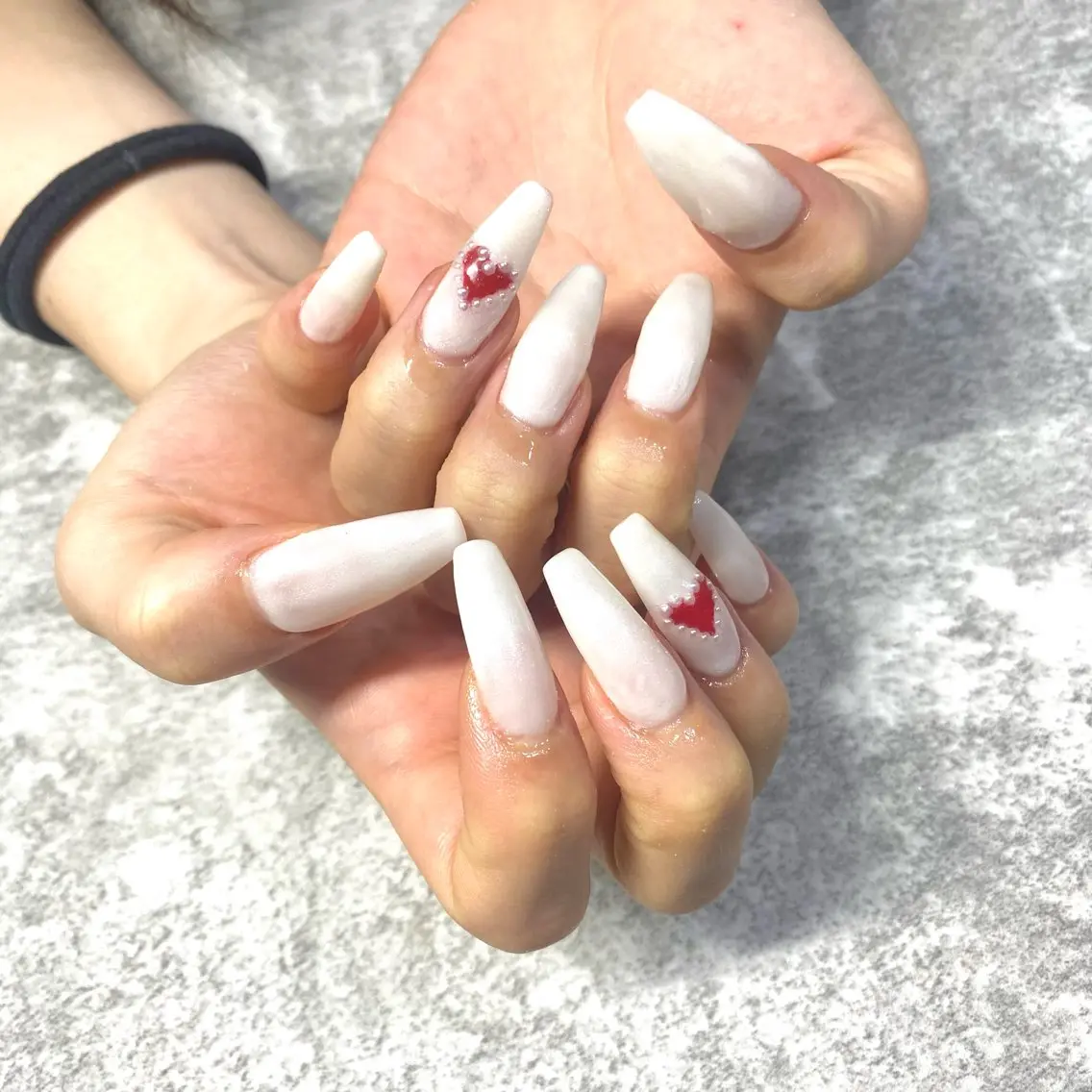 ネイル ハート ホワイト その他(ネイル) ★Rinail... .のネイルデザイン