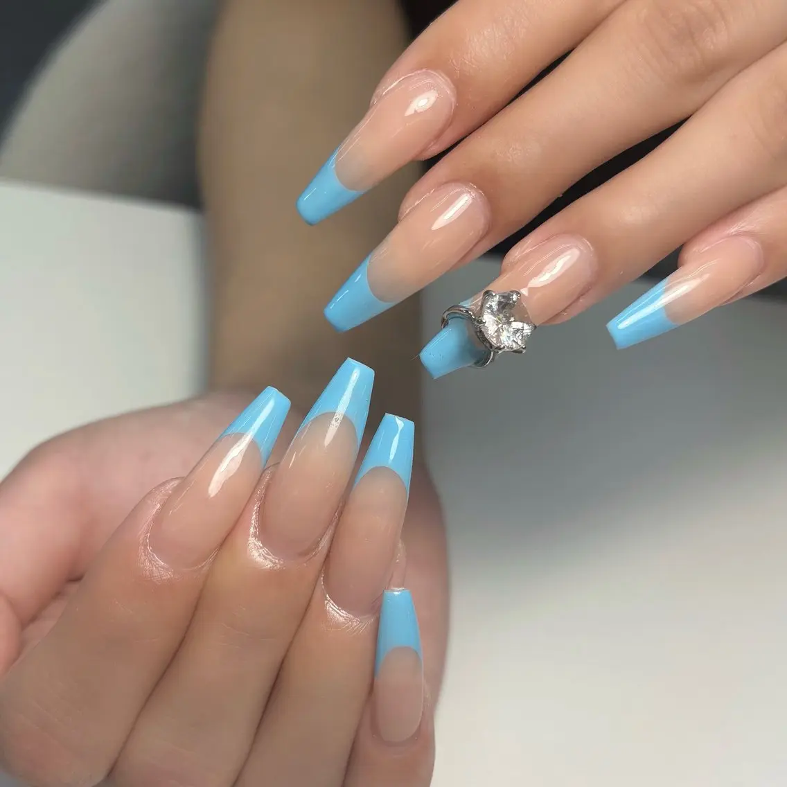 ネイル ハンドネイル Rui🌺 Novaのネイルデザイン