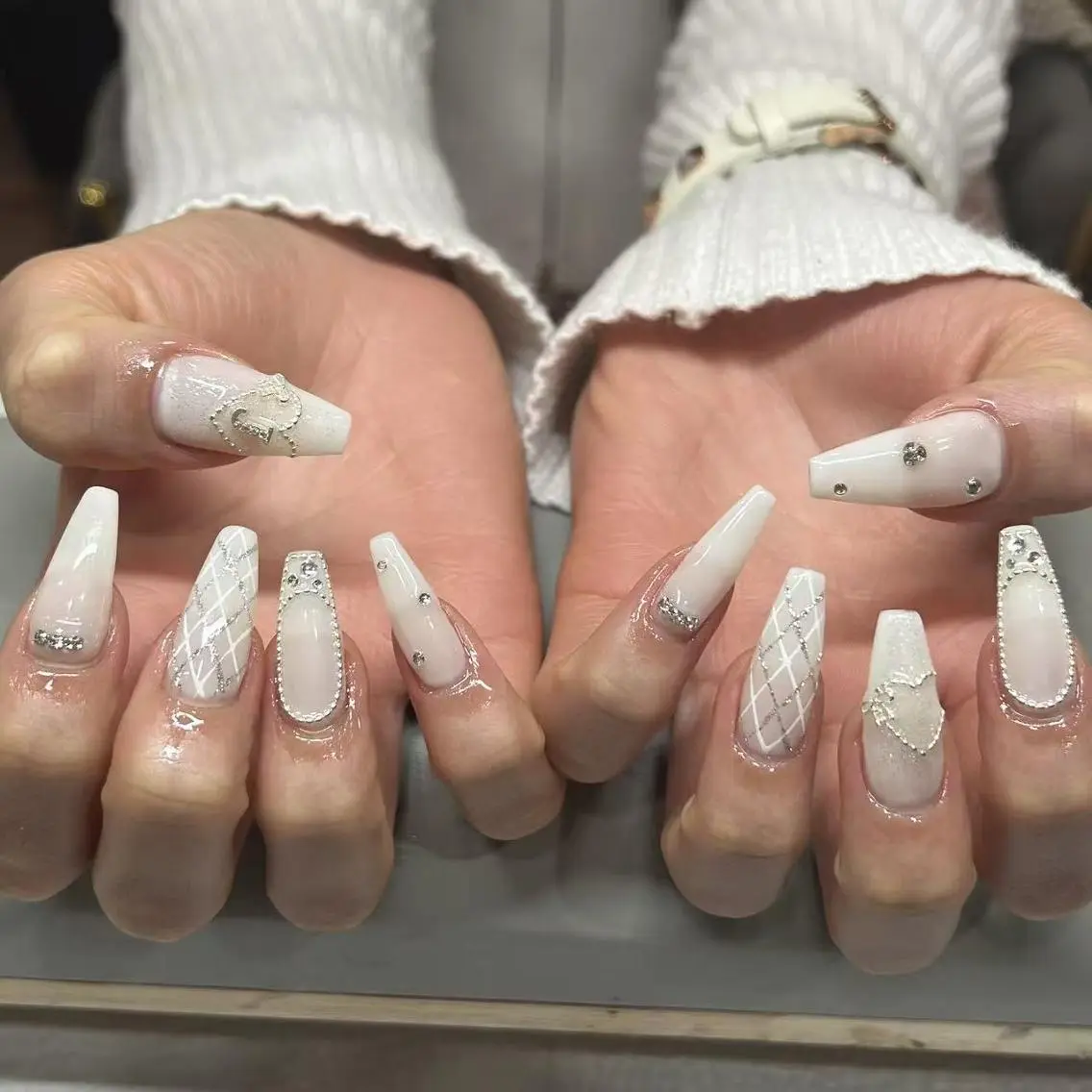 ネイル ハンドネイル ハンドケア The Nail💗 Ayaseのネイルデザイン